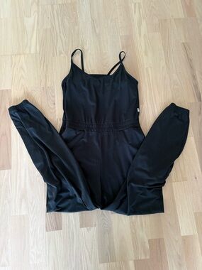 Vuori Black Spaghetti-Strap Jumpsuit